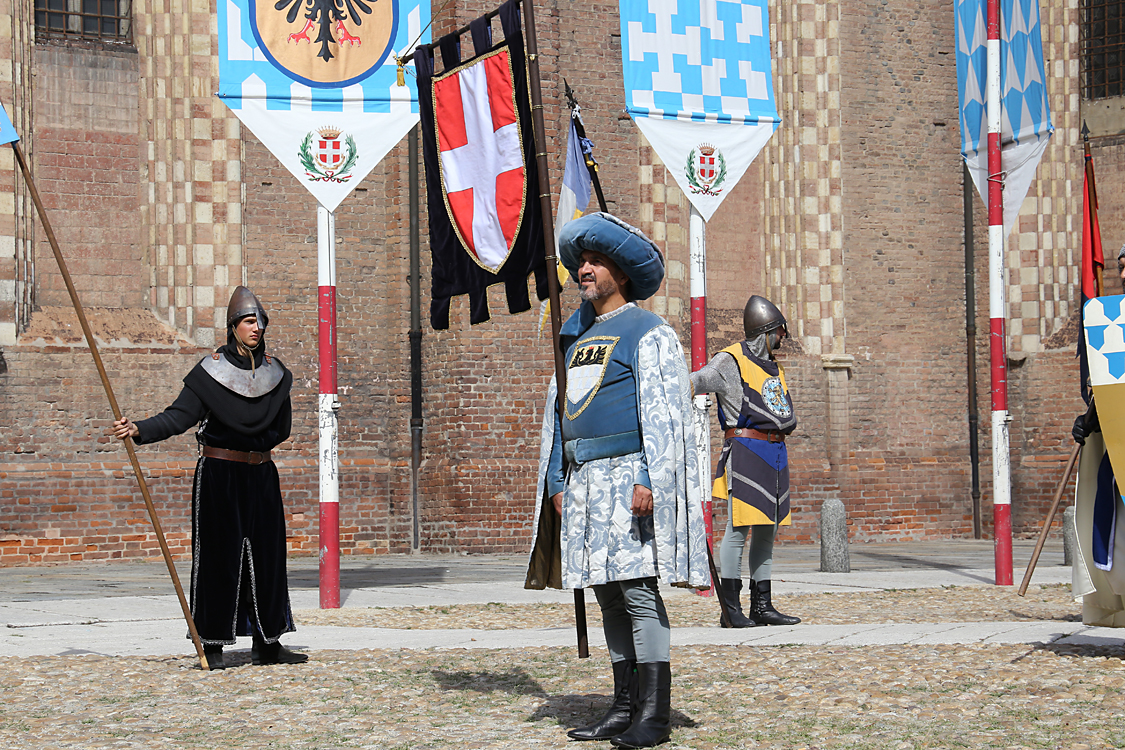-199- COMUNE DI CASTELL’ALFERO.jpg